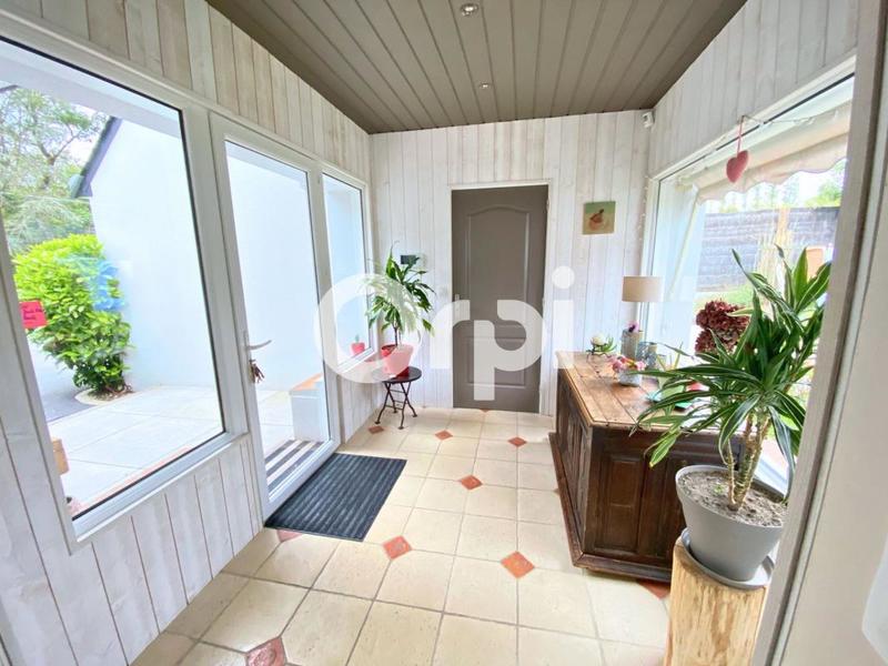 Maison - 203 m² - 7 pièces