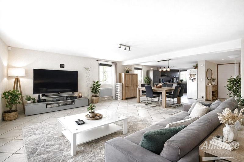 Appartement - 83 m² - 3 pièces