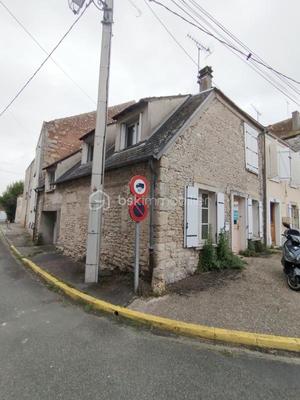 Maison - 65 m² - 5 pièces