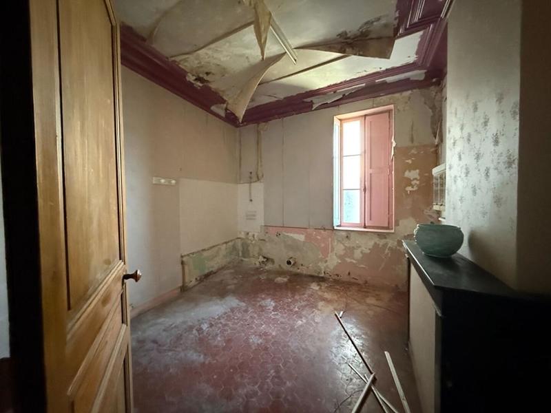 Immeuble - 900 m² - 25 pièces