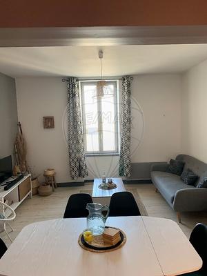 Appartement - 75 m² - 4 pièces