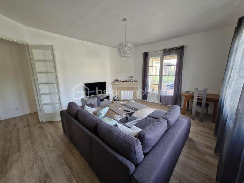 Maison traditionnelle - 160 m² - 7 pièces