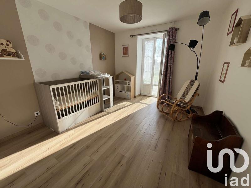 Maison - 310 m² - 8 pièces