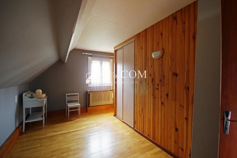 Pavillon - 138 m² - 7 pièces