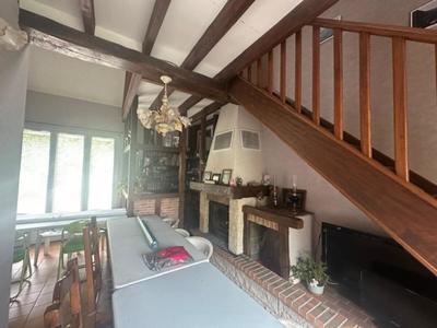 Maison - 109 m² - 6 pièces