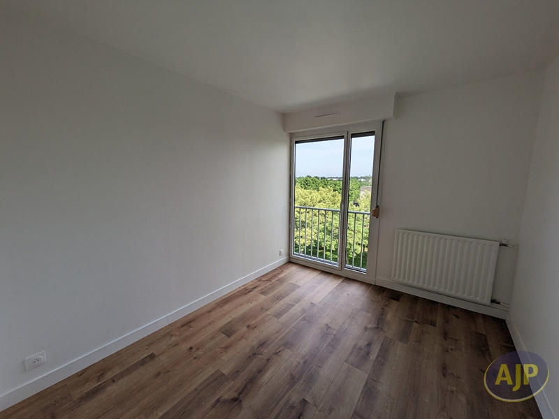 Appartement - 95 m² - 4 pièces