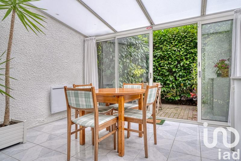 Maison - 94 m² - 6 pièces