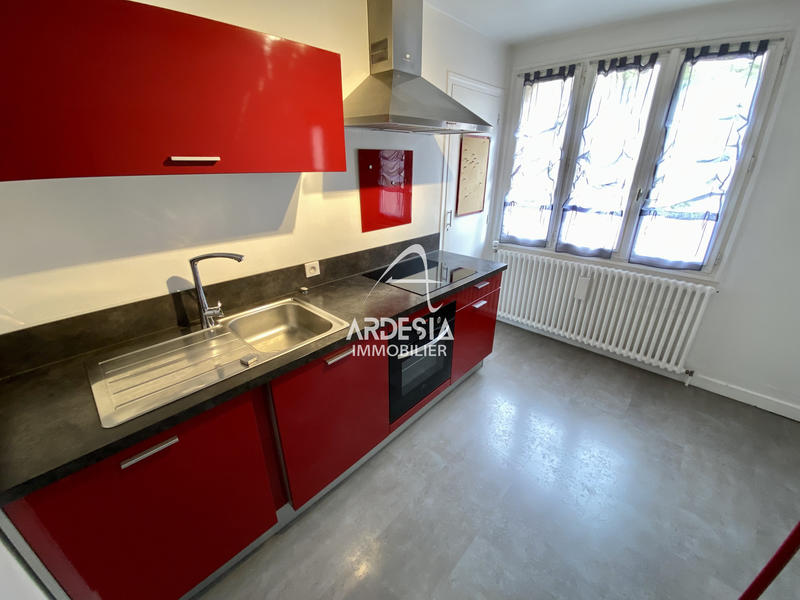 Appartement - 76 m² - 3 pièces