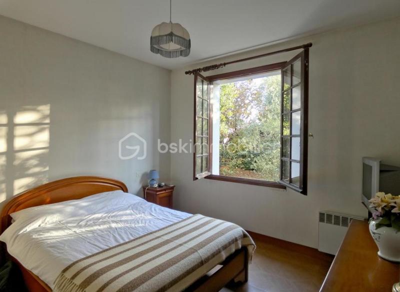 Maison - 90 m² - 3 pièces