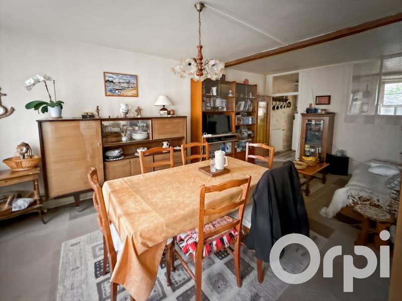 Maison - 150 m² - 5 pièces