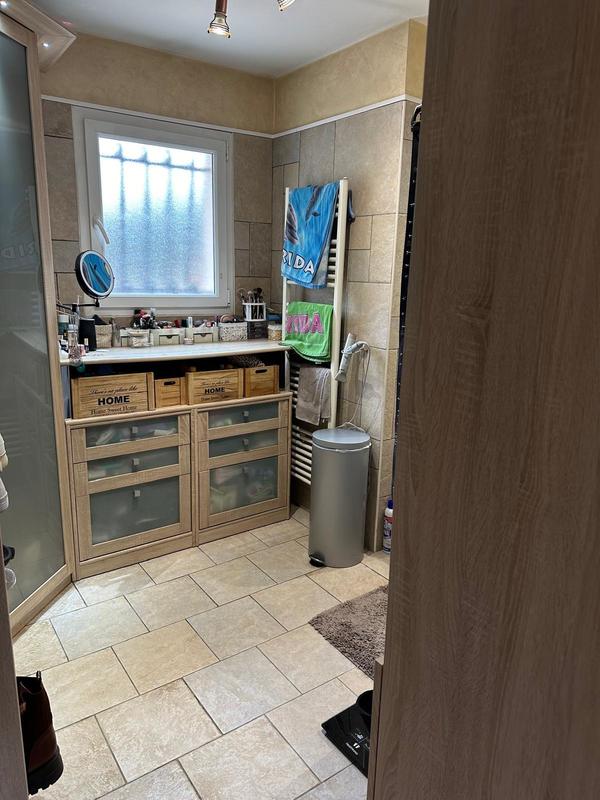 Maison - 177 m² - 6 pièces