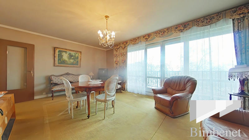 Appartement - 85 m² - 4 pièces