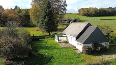 Maison - 104 m² - 5 pièces