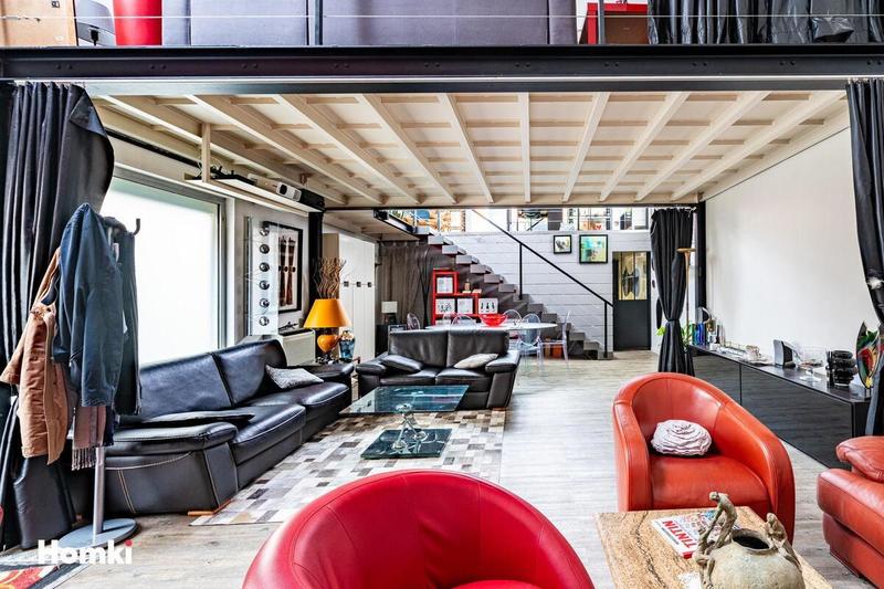 Maison - 180 m² - 6 pièces