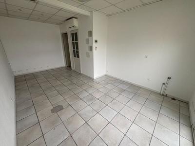 Bureau - 40 m² - 2 pièces