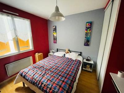 Maison - 85 m² - 6 pièces