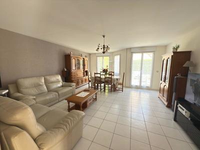 Maison - 101 m² - 5 pièces