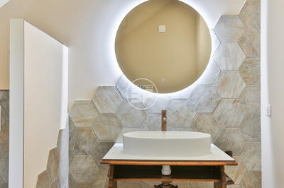 Maison - 179 m² - 6 pièces