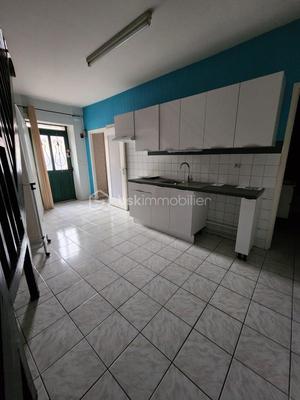 Maison de ville - 80 m² - 4 pièces