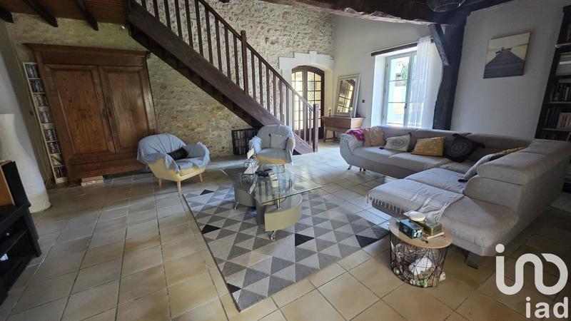 Maison - 283 m² - 9 pièces