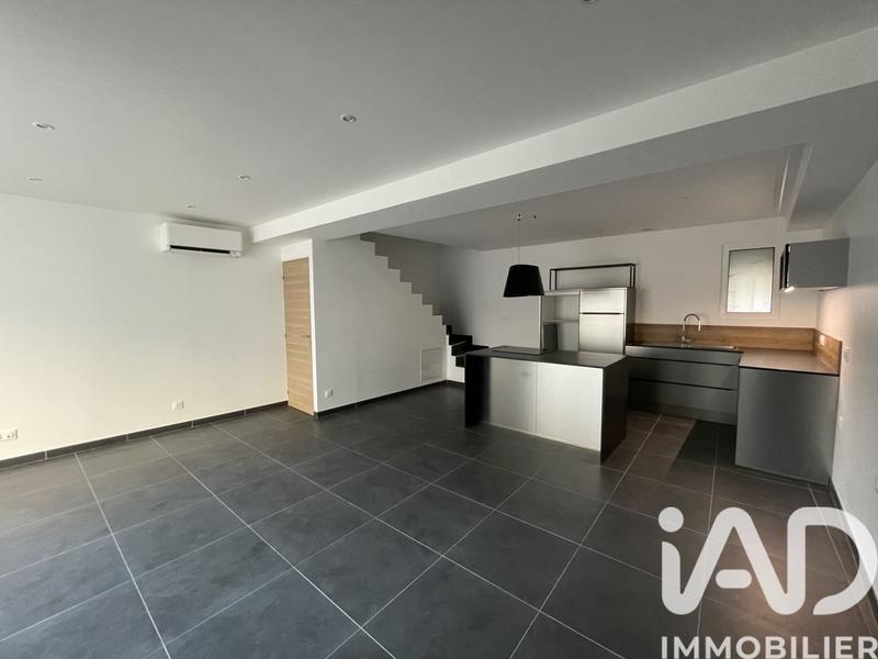 Maison - 200 m² - 7 pièces