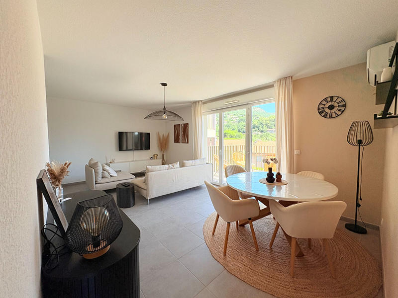 Appartement - 65 m² - 3 pièces