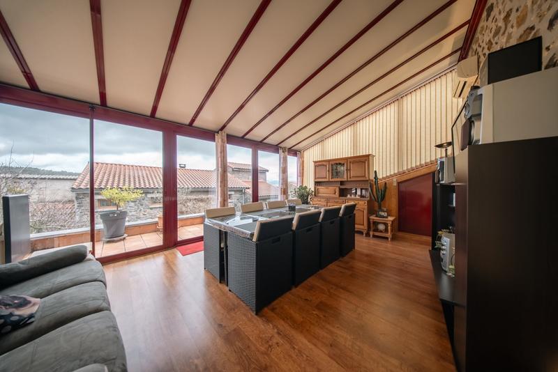 Maison ancienne - 205 m² - 9 pièces