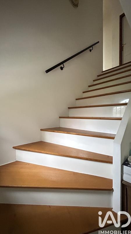 Maison - 186 m² - 7 pièces