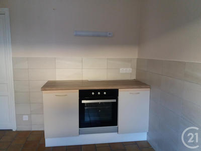 Appartement - 81 m² - 2 pièces