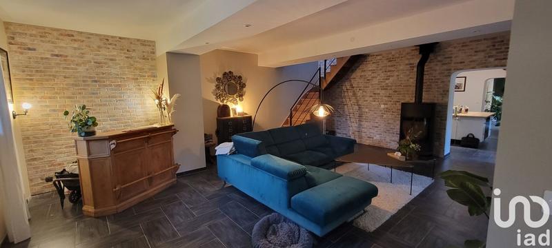 Maison - 239 m² - 6 pièces