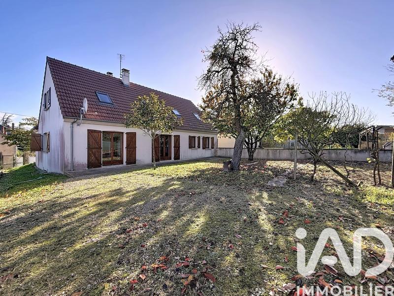 Maison - 185 m² - 7 pièces