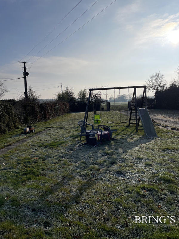 Maison - 136 m² - 5 pièces