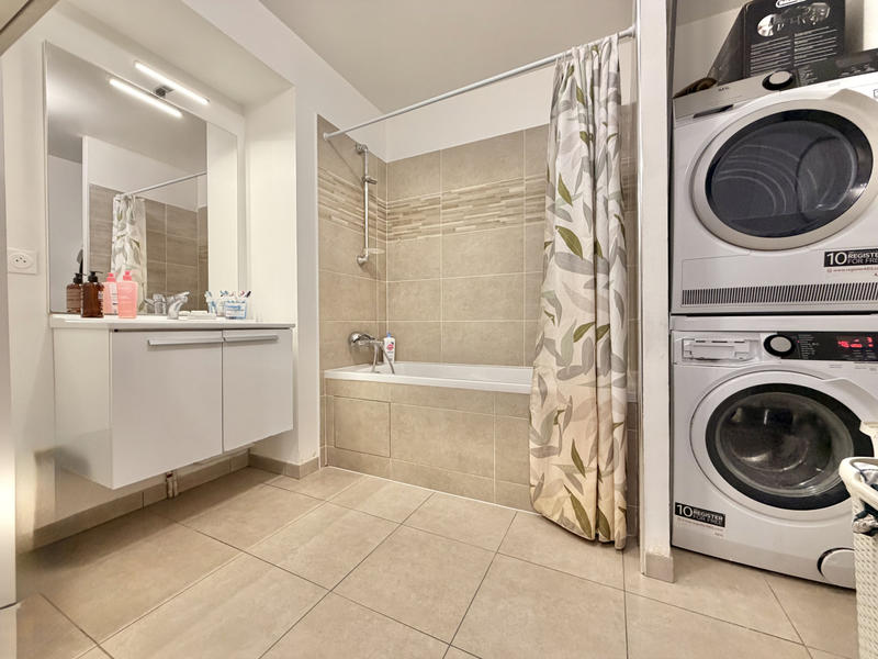 Appartement - 64 m² - 3 pièces