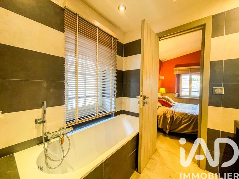 Duplex - 130 m² - 5 pièces