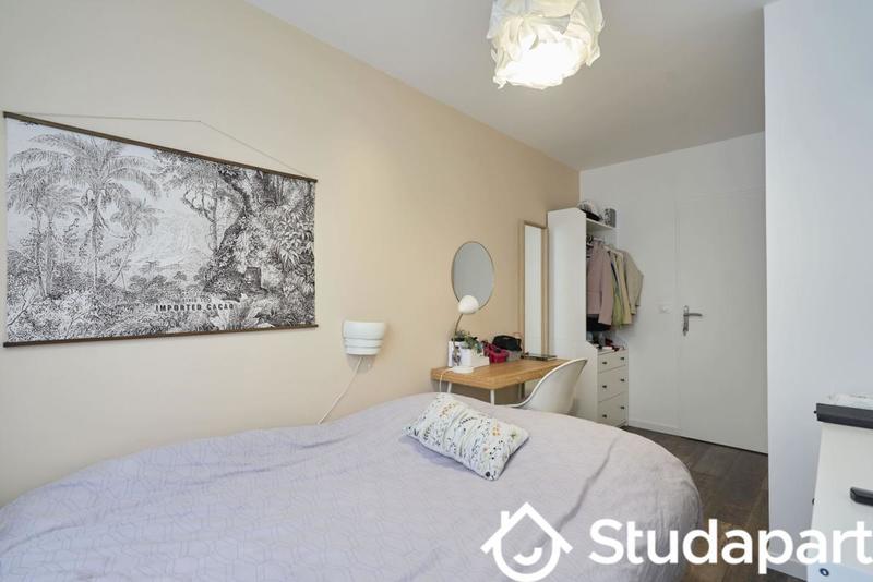 Chambre - 10 m² - 1 pièce