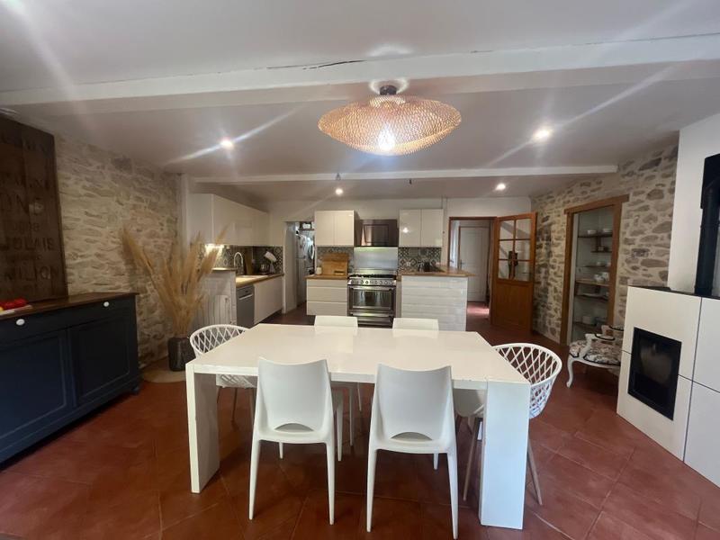 Maison - 178 m² - 5 pièces