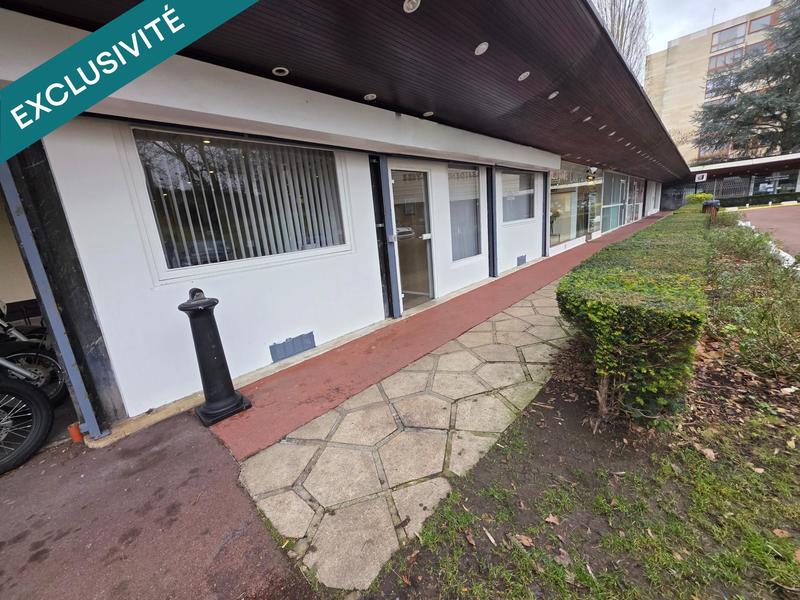 Local commercial - 97 m² - 4 pièces