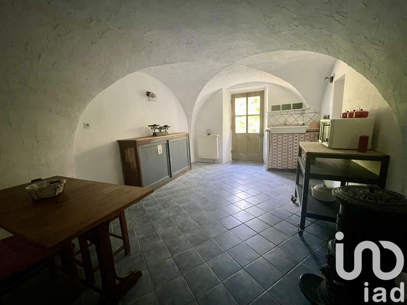 Maison - 200 m² - 6 pièces