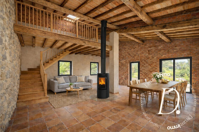 Mas - 145 m² - 5 pièces