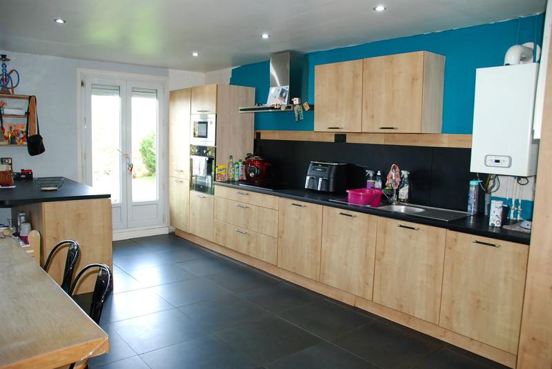 Maison - 97 m² - 4 pièces