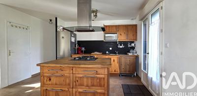 Maison - 144 m² - 5 pièces