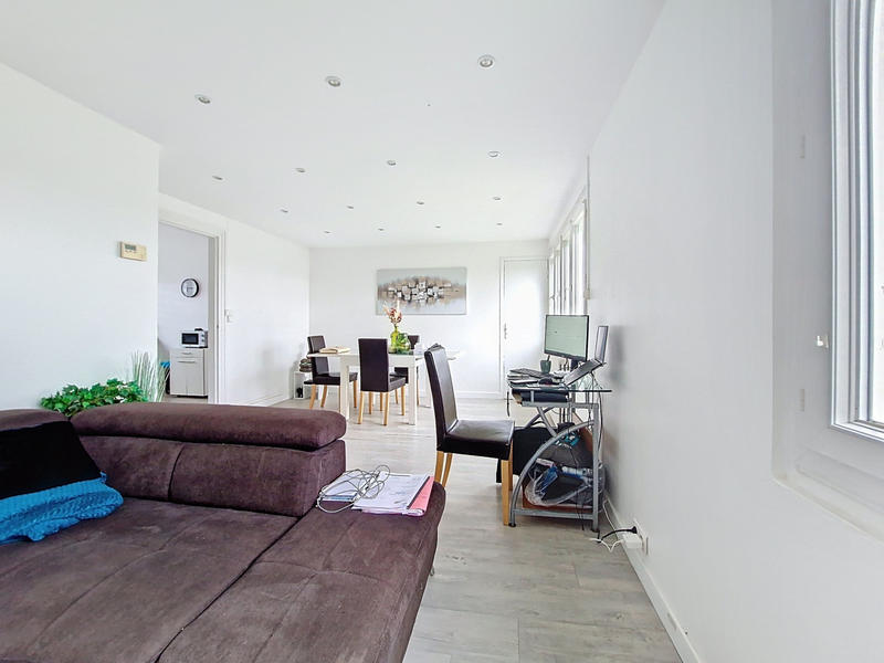 Maison - 75 m² - 4 pièces