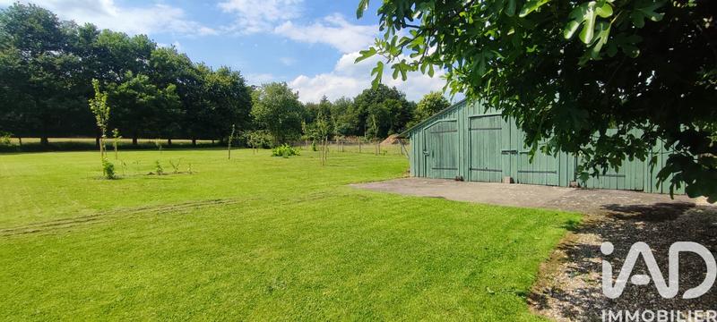 Maison - 308 m² - 16 pièces