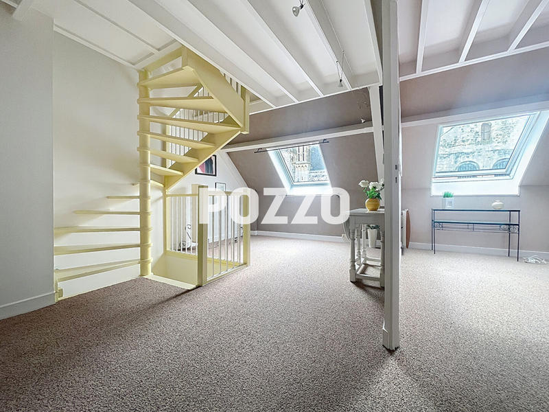 Appartement - 91 m² - 5 pièces