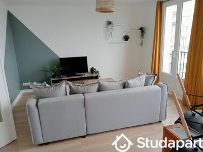 Chambre - 9 m² - 1 pièce