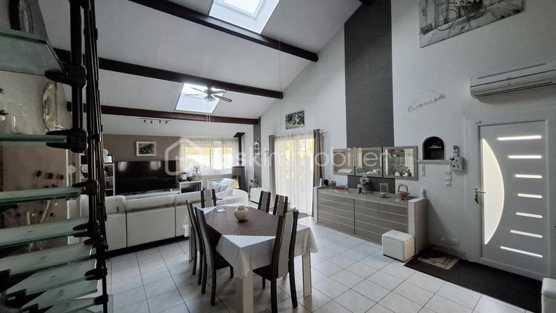 Maison - 136 m² - 5 pièces