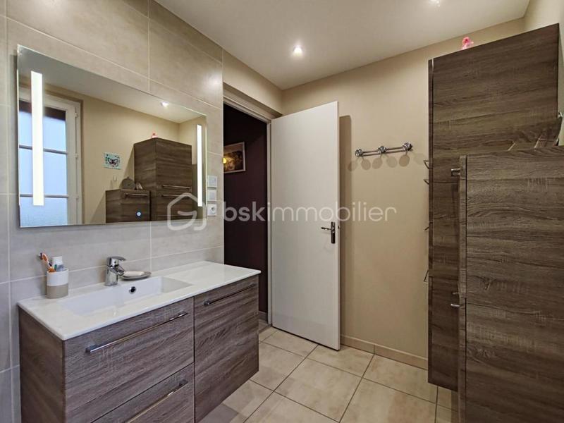 Maison - 159 m² - 6 pièces