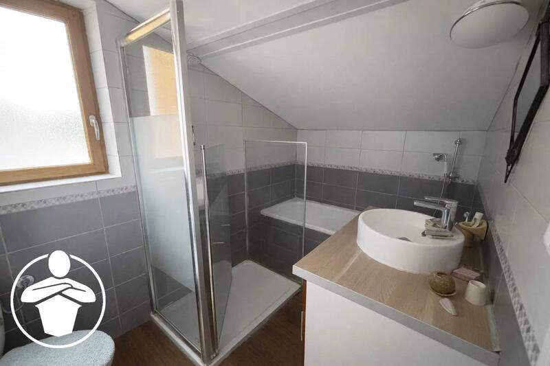 Maison - 193 m² - 8 pièces