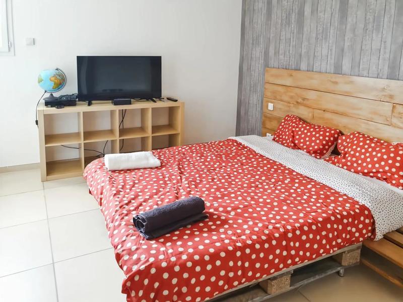 Maison - 240 m² - 9 pièces