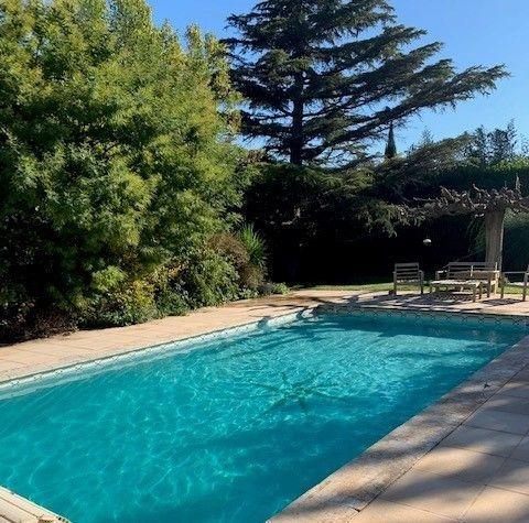 Maison - 162 m² - 6 pièces